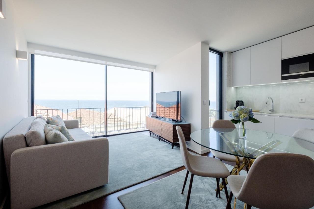 Boutique Rentals- Bliss By The Sea Apt- Ocean Views In Foz Beach Porto Luaran gambar