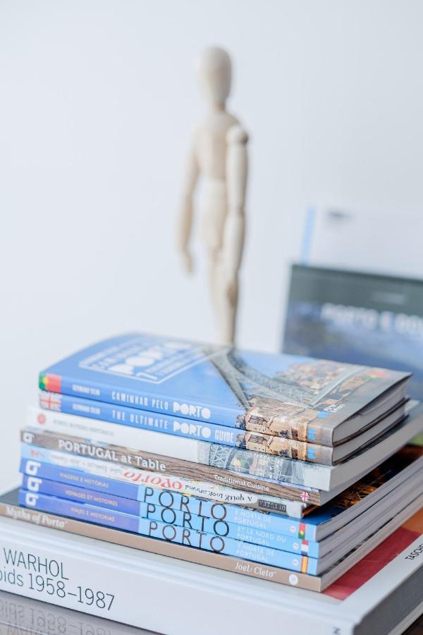 Boutique Rentals- Bliss By The Sea Apt- Ocean Views In Foz Beach Porto Luaran gambar